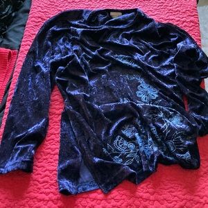 Woman’s lounge wear, comfy pant suit